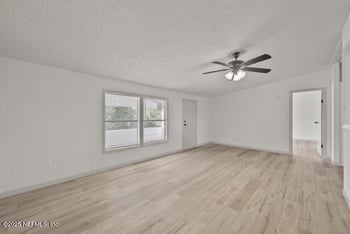 28089 Jackson Trl, Hilliard, FL 32046