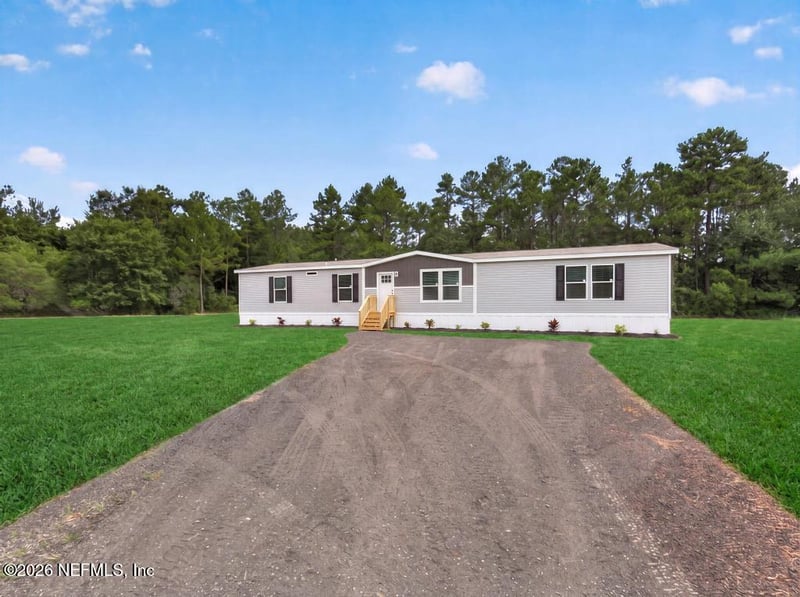 28122 Trinity Ln, Hilliard, FL 32046
