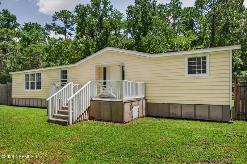 2817 Haddock Rd, Jacksonville, FL 32218