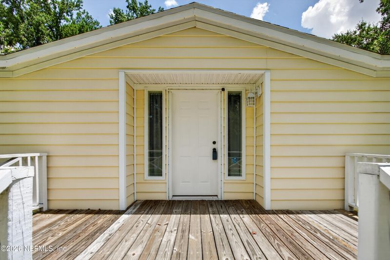 2817 Haddock Rd, Jacksonville, FL 32218