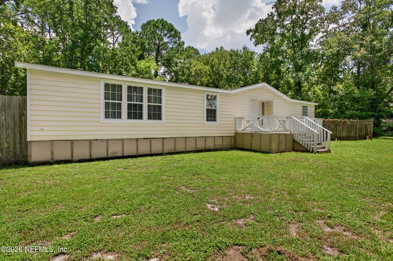 2817 Haddock Rd, Jacksonville, FL 32218