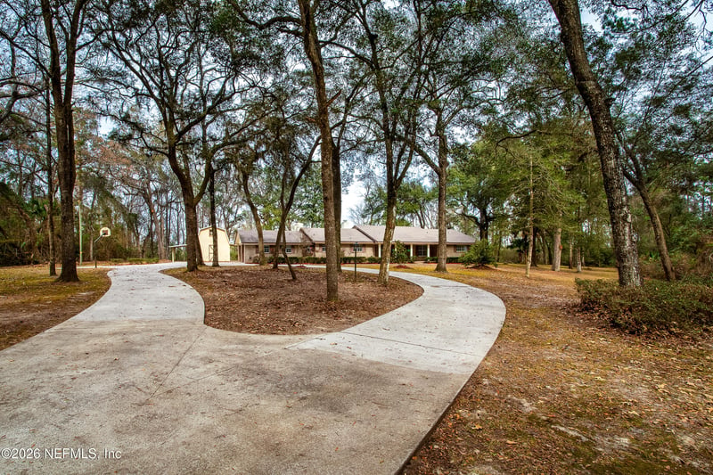 28175 Hammock Rd, Hilliard, FL 32046