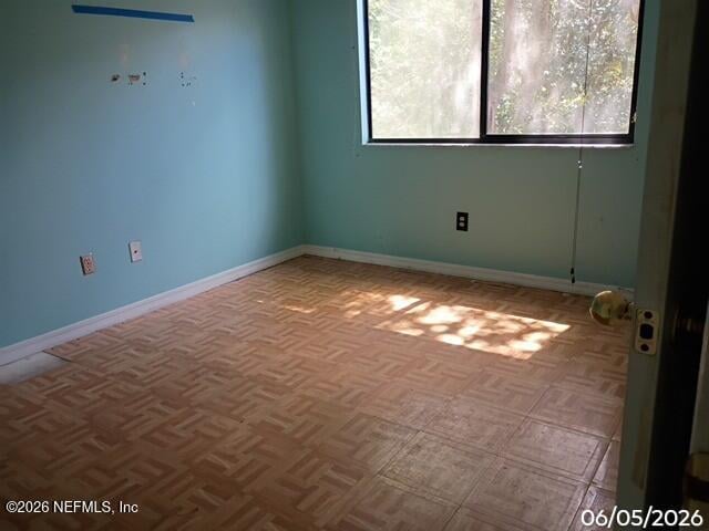 2821 Lantana Lakes Dr E, Jacksonville, FL 32246