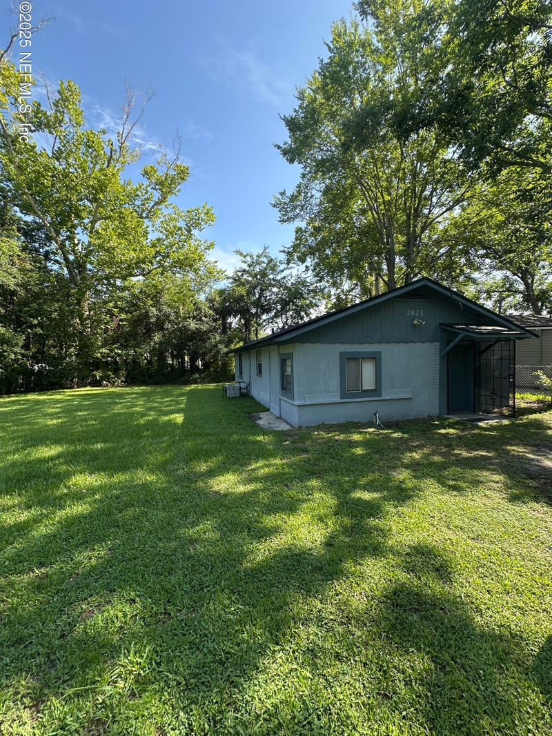 2825 W 11th St, Jacksonville, FL 32254