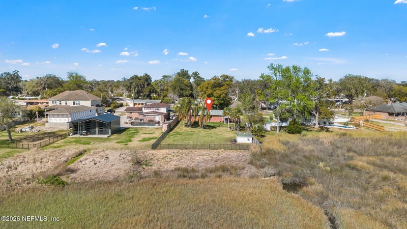 284 Baisden Rd, Jacksonville, FL 32218