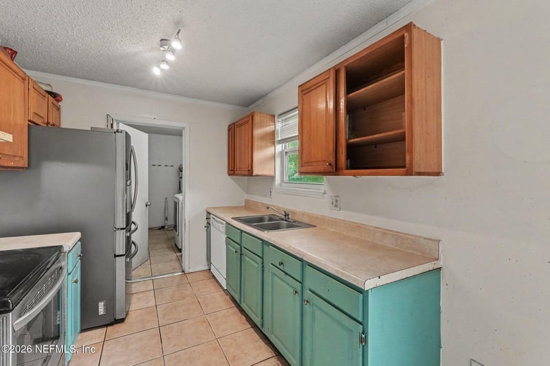 2842 Homestead Rd, Orange Park, FL 32065