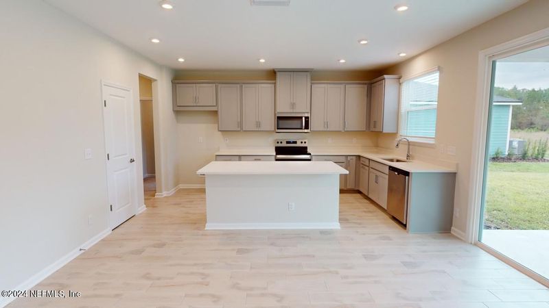 2844 Bella Terra Loop, Green Cove Springs, FL 32043