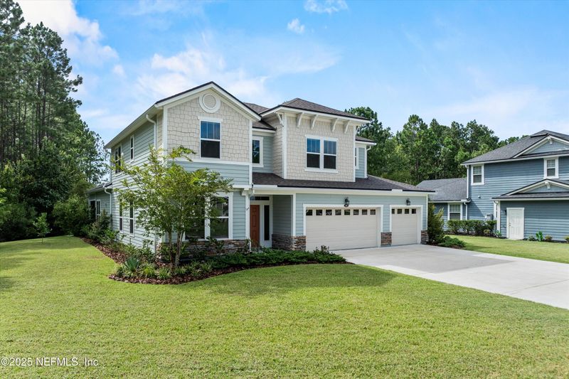 285 Brambly Vine Dr, St Johns, FL 32259