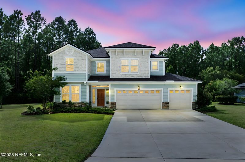285 Brambly Vine Dr, St Johns, FL 32259