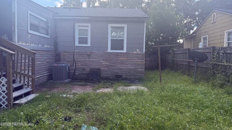 285 E 46th St, Jacksonville, FL 32208