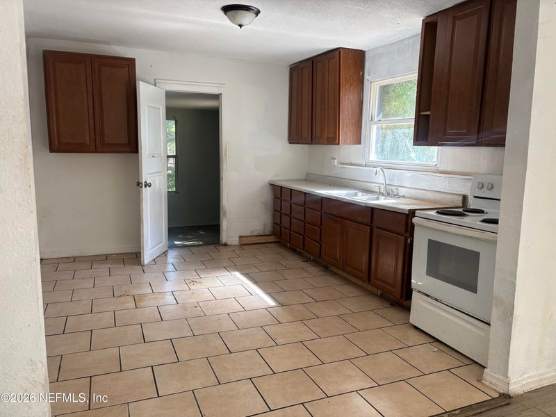 286 Belfort St, Jacksonville, FL 32204