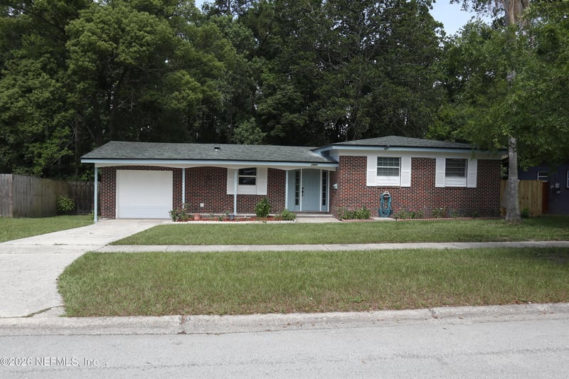 2860 Emily Ln W, Jacksonville, FL 32216