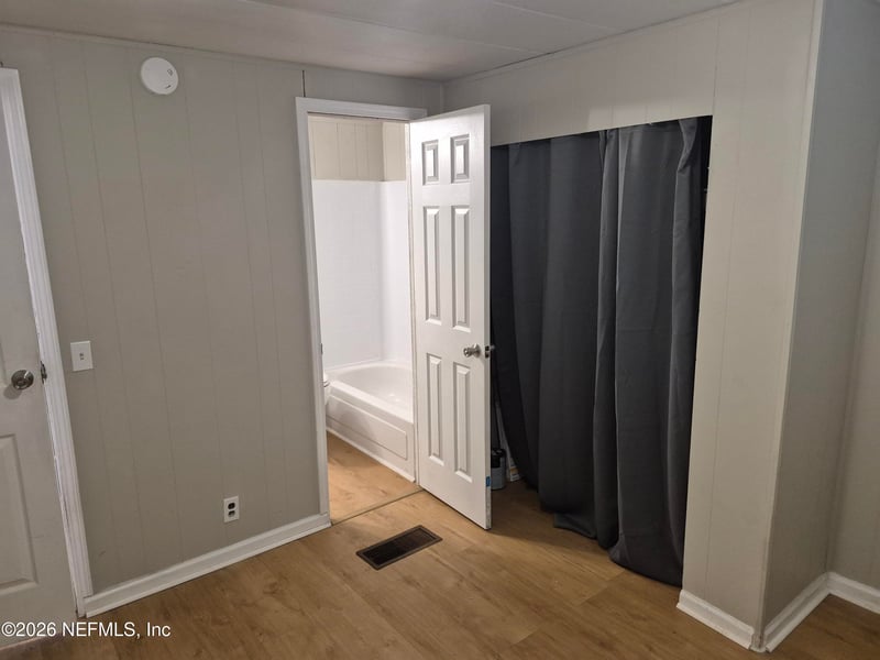 2861 Robert St, Jacksonville, FL 32207