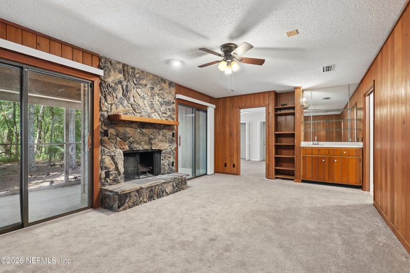 2867 Scott Cir, Jacksonville, FL 32223