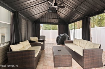 2872 Westberry Hideaway Ct, Jacksonville, FL 32223