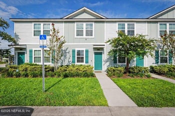 2880 Mule Deer Cir, Jacksonville, FL 32225
