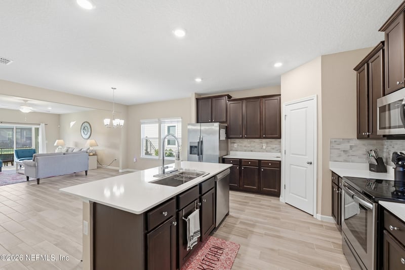 2894 Crossfield Dr, Green Cove Springs, FL 32043
