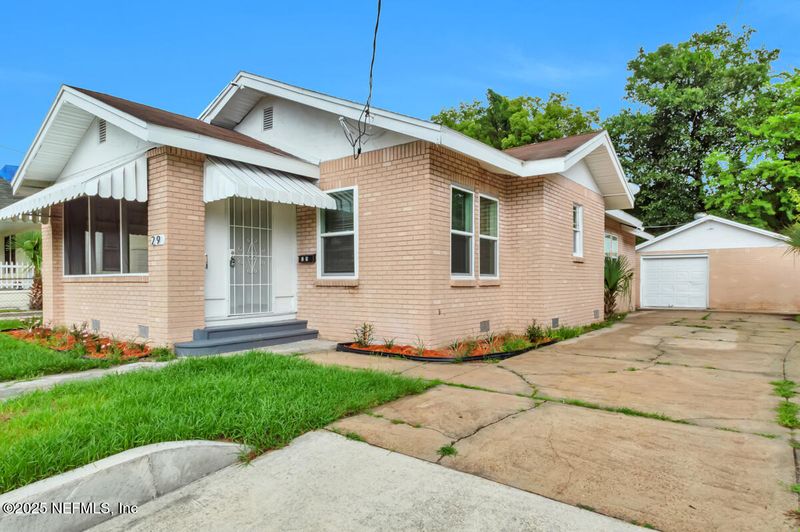 29 W 21st St, Jacksonville, FL 32206