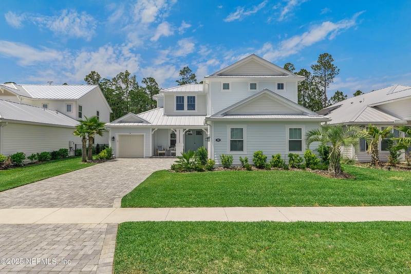 290 Marquesa Cir, St Johns, FL 32259
