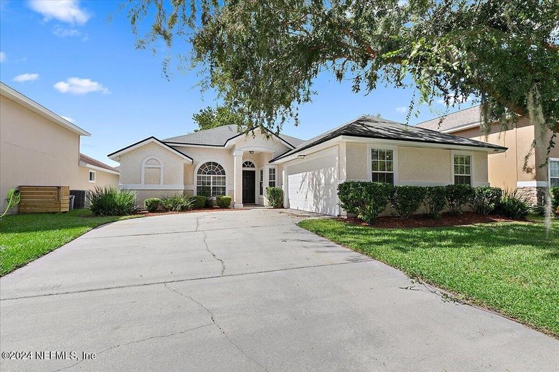 2907 Majestic Oaks Ln, Green Cove Springs, FL 32043