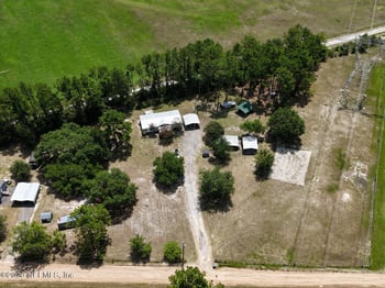 29136 Pigeon Creek Rd, Hilliard, FL 32046