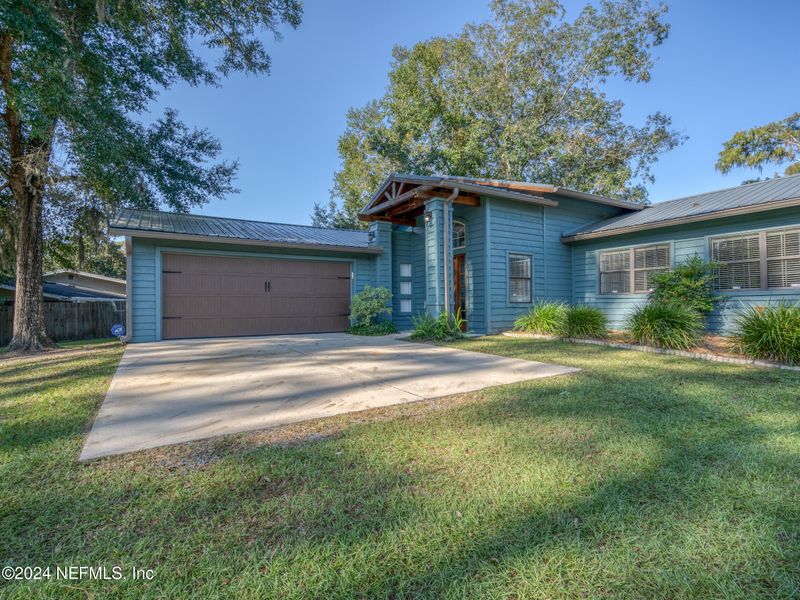 29173 St Mary's Cir, Hilliard, FL 32046