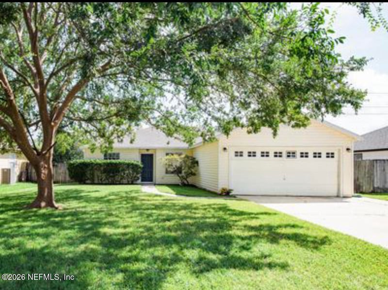 2925 College Park Dr, Middleburg, FL 32068