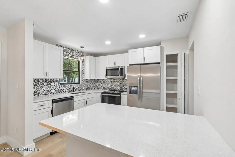 2926 Searchwood Dr, Jacksonville, FL 32277