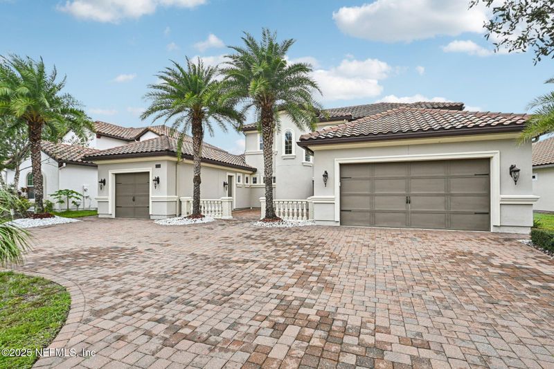 2936 Brettungar Dr, Jacksonville, FL 32246