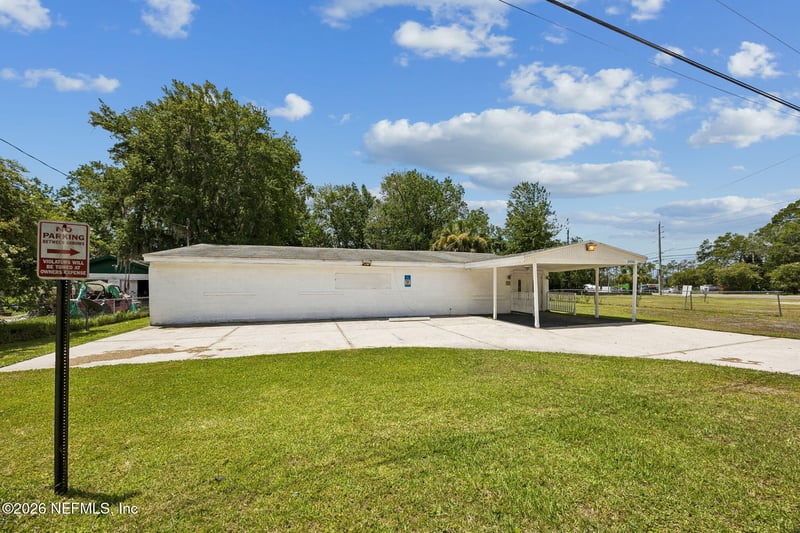 2936 Jerry Ln, Jacksonville, FL 32218