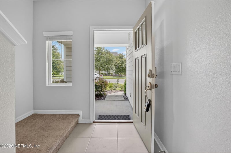 294 Anthony Dr, Jacksonville, FL 32218