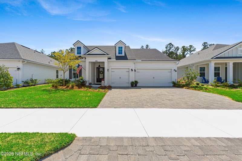 294 Sawgrass Dr, Yulee, FL 32097