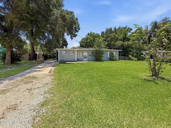 2942 Christopher Rd, Jacksonville, FL 32217