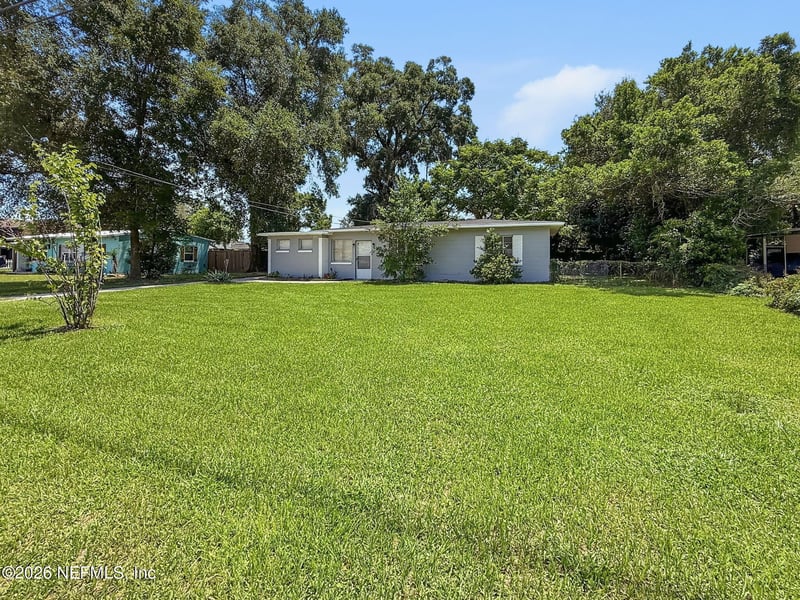 2942 Christopher Rd, Jacksonville, FL 32217