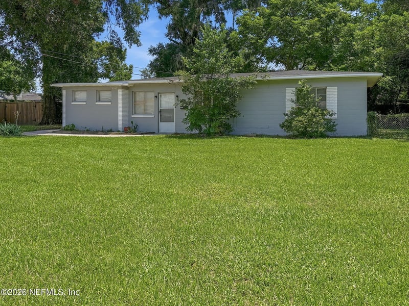 2942 Christopher Rd, Jacksonville, FL 32217