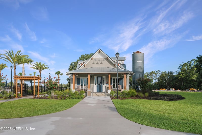 2944 Adelaide Rd, Green Cove Springs, FL 32043