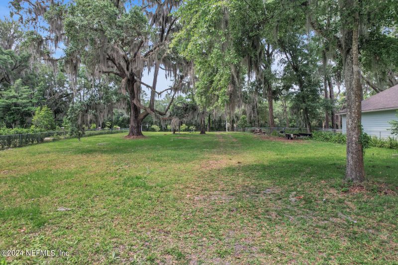 2945 Bishop Estates Rd, Fruit Cove, FL 32259