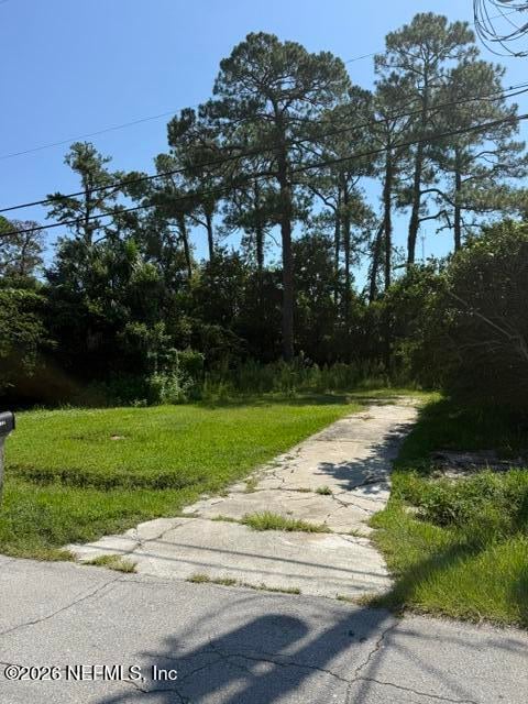 2947 Brackridge Blvd E, Jacksonville, FL 32216