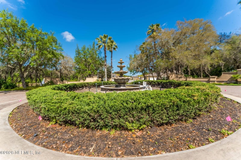 295 Seloy Dr, St Augustine, FL 32084