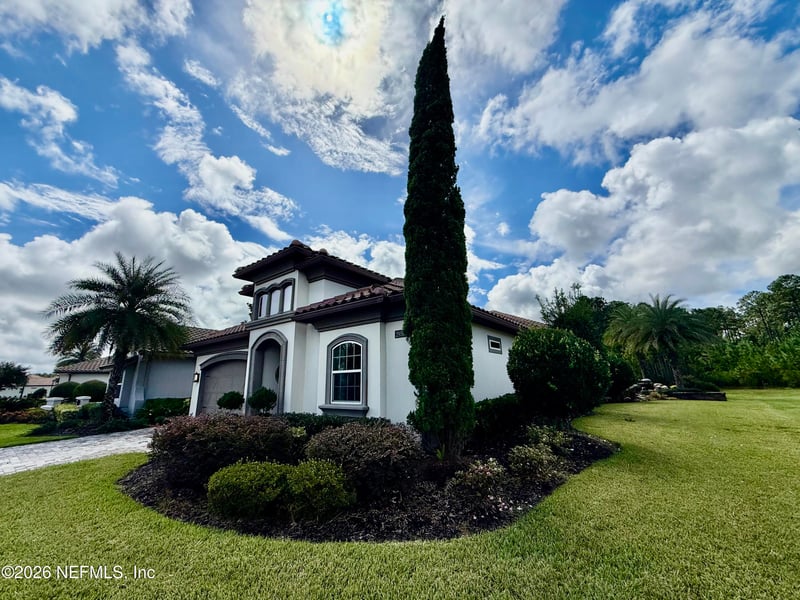 2950 Danube Dr, Jacksonville, FL 32246