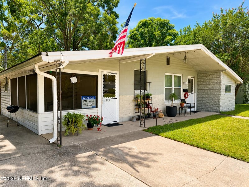 2951 Sandhurst Rd E, Jacksonville, FL 32277