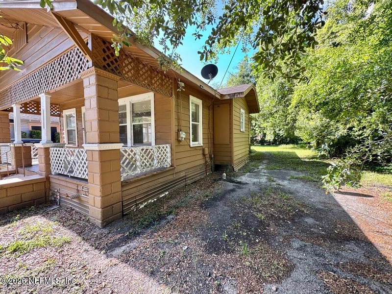 2972 Dignan St, Jacksonville, FL 32254
