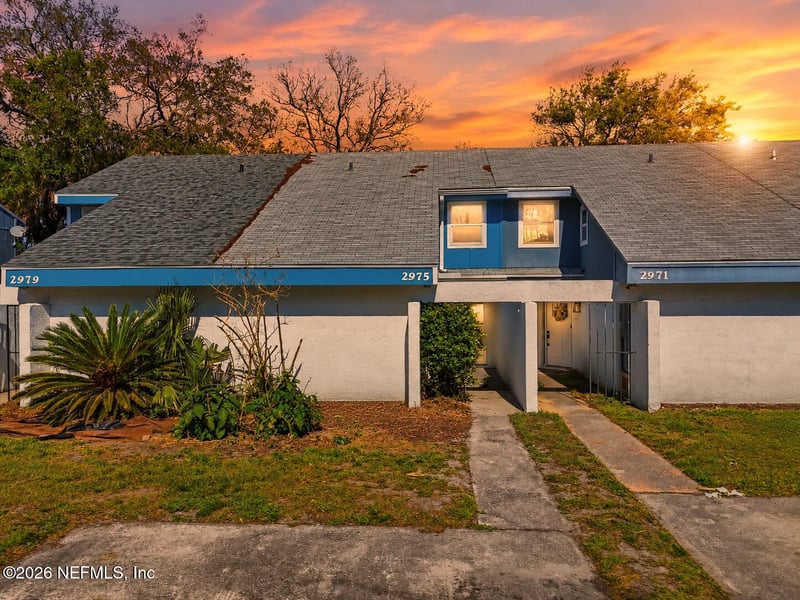 2975 Bayshore Dr E, Jacksonville, FL 32233