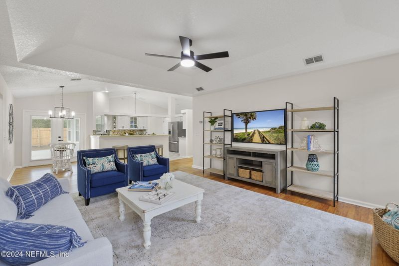 2985 Cold Creek Blvd, Jacksonville, FL 32221