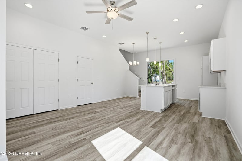 2985 Snell St, Jacksonville, FL 32218