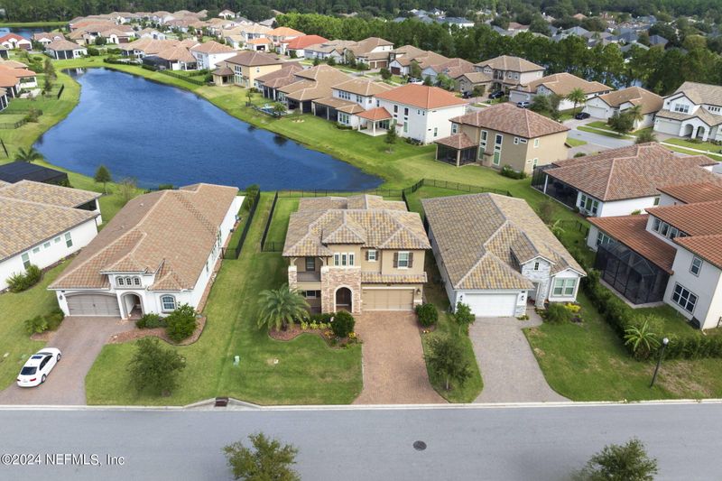 2991 Pescara Dr, Jacksonville, FL 32246