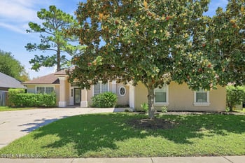 2995 Southbank Cir, Green Cove Springs, FL 32043