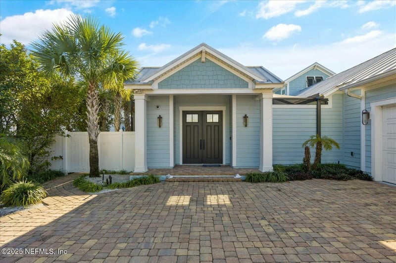3 Hopson Rd, Jacksonville Beach, FL 32250