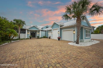 3 Hopson Rd, Jacksonville Beach, FL 32250