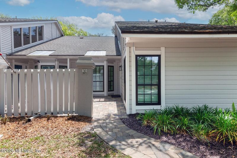 30 Sea Winds Ln N, Ponte Vedra Beach, FL 32082